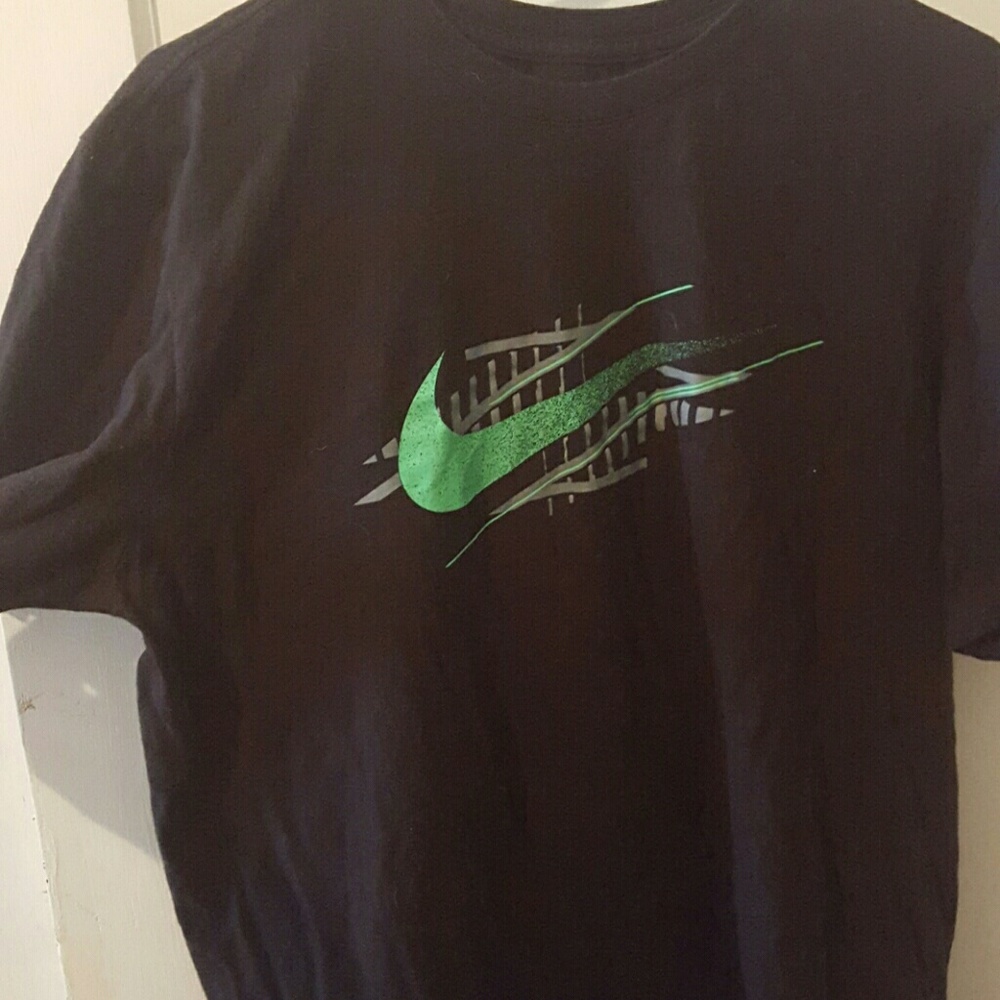 Nike t-shirt